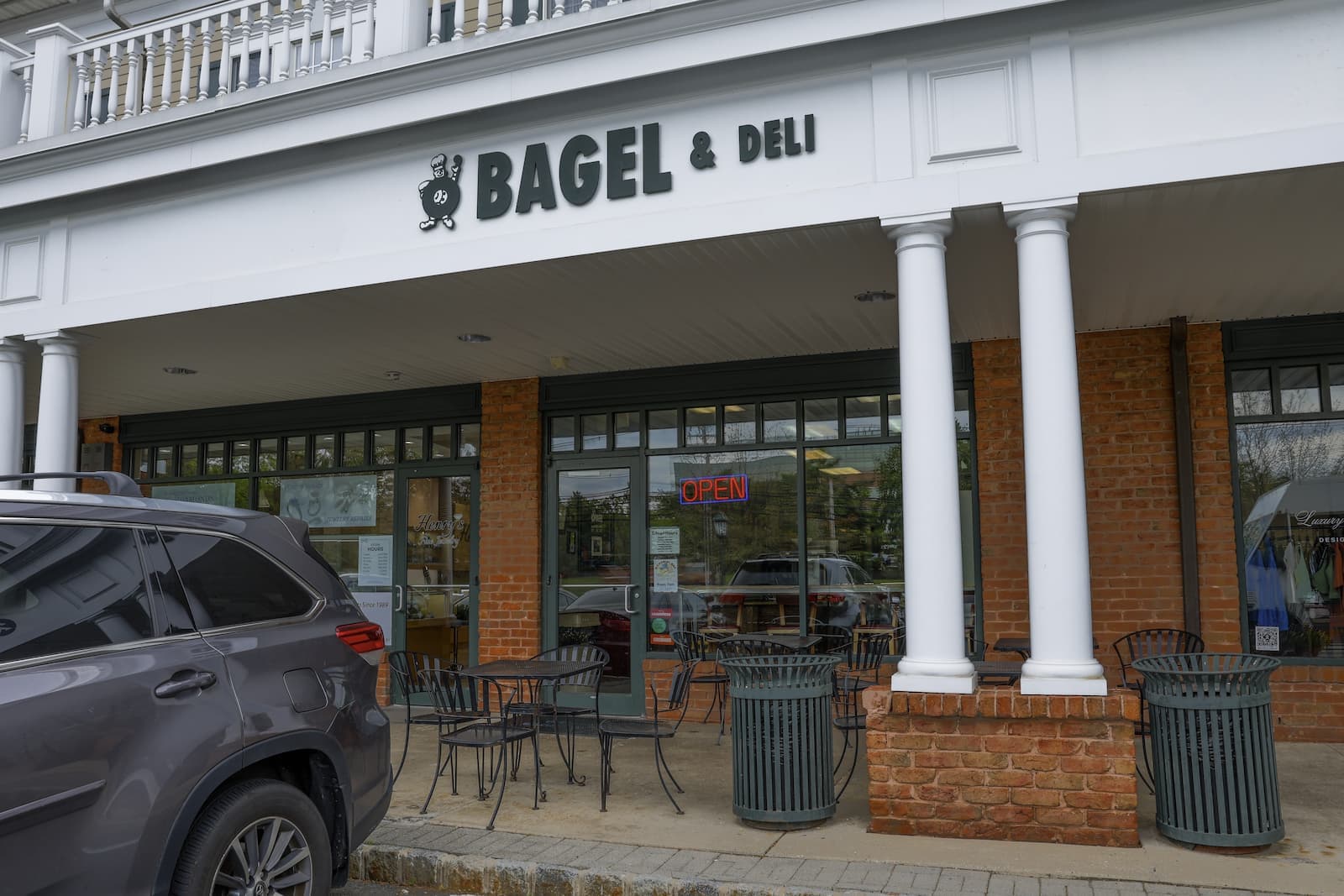 Riverwalk O'Bagel location